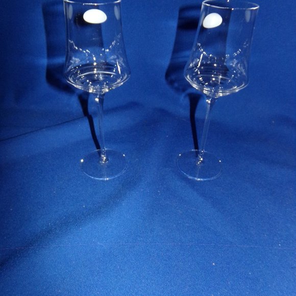 Vintage New Accademia Luigi Bormioli Crystal Toasting Wine Glasses - Set of Two - Picture 2 of 5